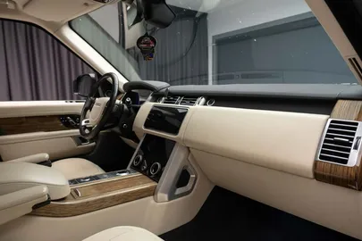Car image 39