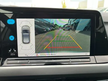 Car image 28