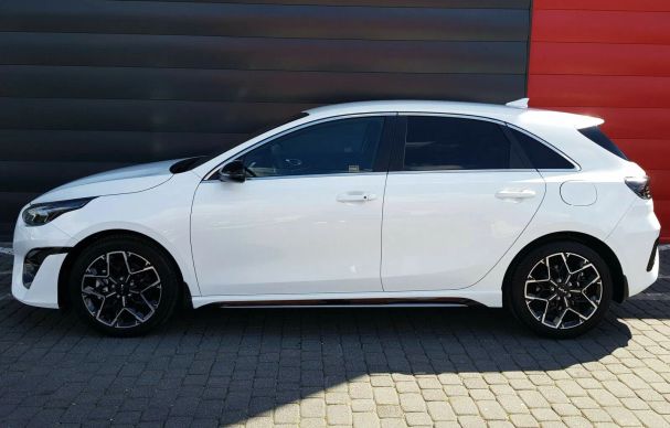 Kia Ceed 1.5 T-GDI GT Line 103 kW image number 4