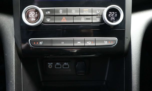 Renault Megane Grandtour E-Tech 118 kW image number 30