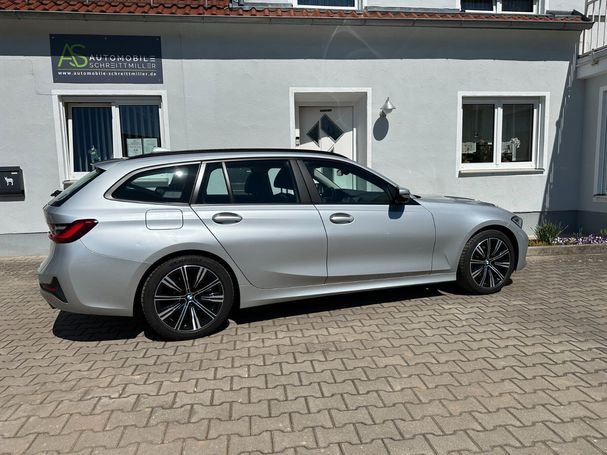 BMW 320d Touring xDrive 140 kW image number 3