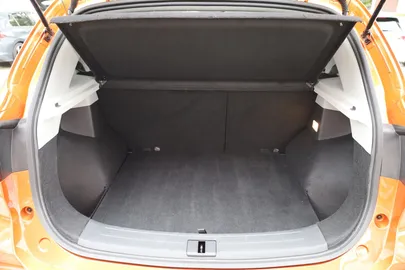 Car image 33