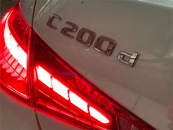 Mercedes-Benz C 200 d 120 kW image number 18