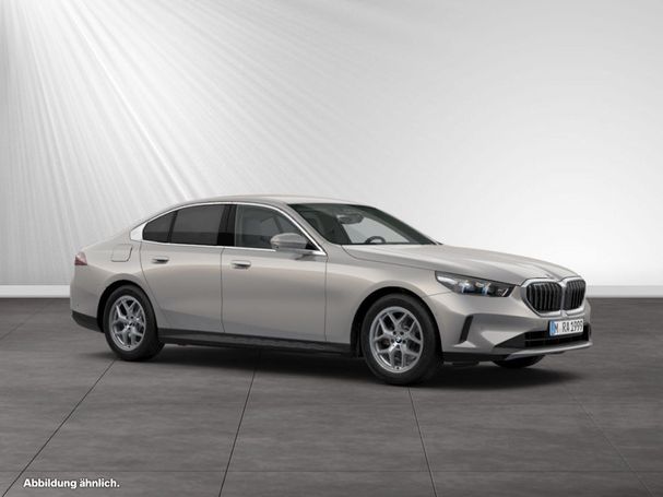 BMW 520i 140 kW image number 13