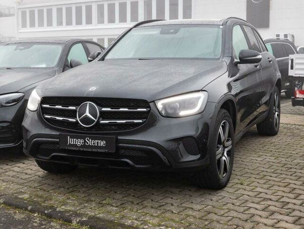 Mercedes-Benz GLC 300 de 225 kW image number 16