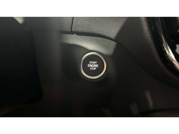 Volvo XC40 Recharge T4 155 kW image number 24