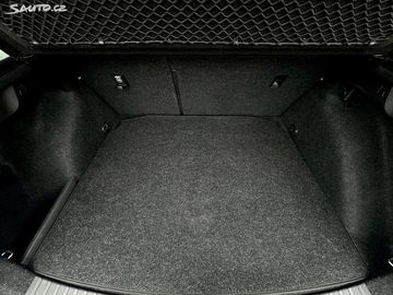 Car image 33