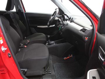 Car image 31