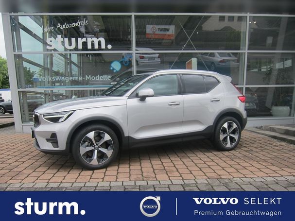 Volvo XC40 Core 120 kW image number 1