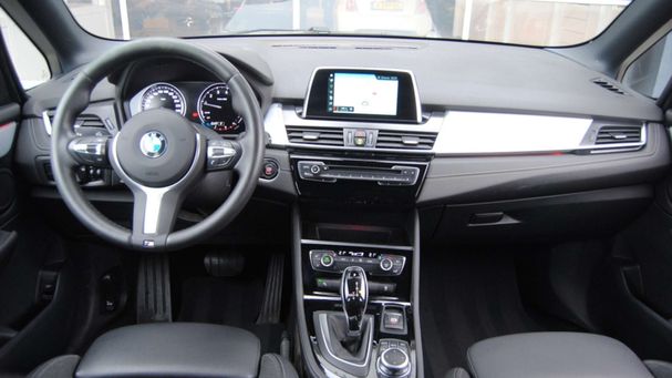 BMW 218i Active Tourer 103 kW image number 3