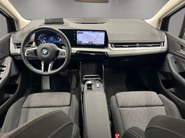 BMW 218i Active Tourer 100 kW image number 12