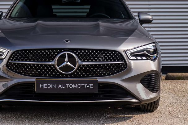 Mercedes-Benz CLA 180 100 kW image number 31