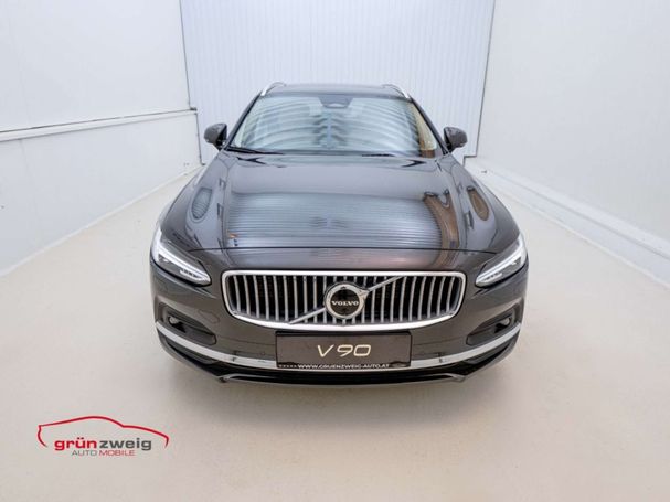 Volvo V90 B4 AWD Plus 145 kW image number 4