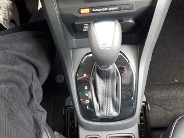 Car image 26