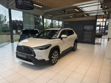 Car image 21