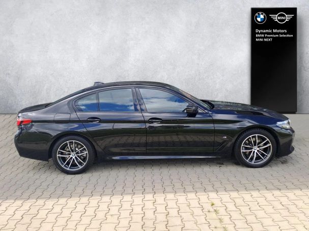 BMW 520i 135 kW image number 6