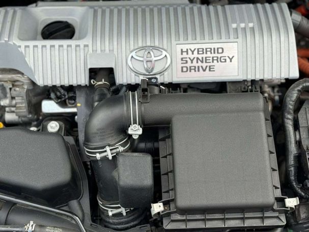 Toyota Auris Hybrid 100 kW image number 10