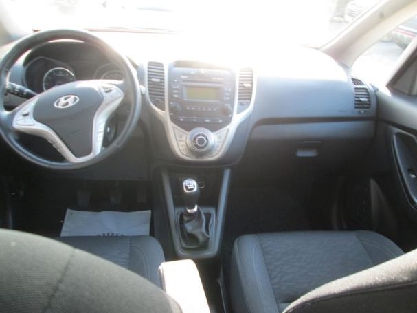 Hyundai ix20 1.6 blue Space+ 92 kW image number 6