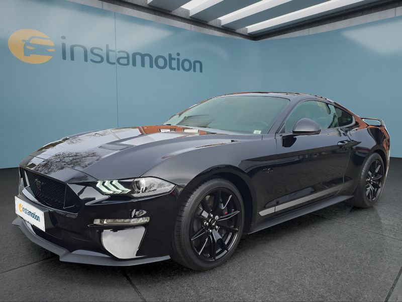 Ford Mustang Fastback GT