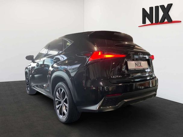 Lexus NX 300 h 145 kW image number 5