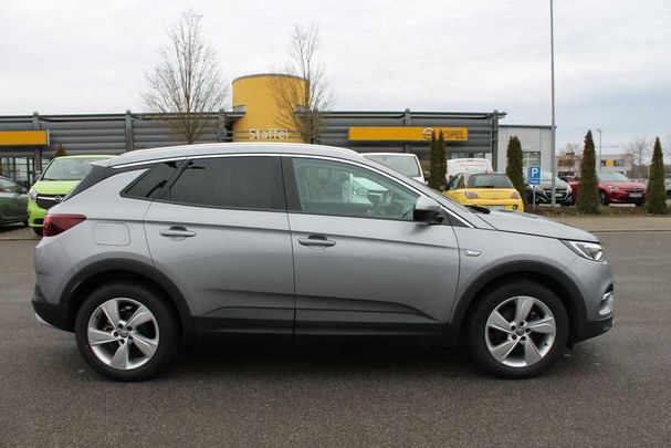 Opel Grandland X 1.2 Turbo Business Innovation 96 kW image number 3