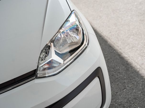 Volkswagen up! 48 kW image number 25