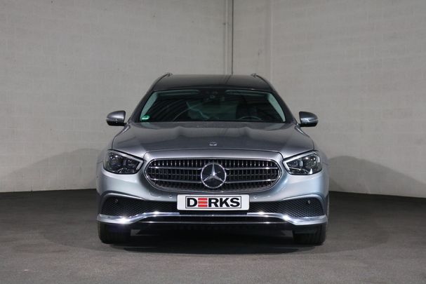 Mercedes-Benz E 200 T 118 kW image number 3