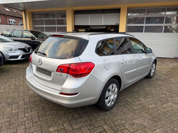 Opel Astra Sports Tourer 70 kW image number 2