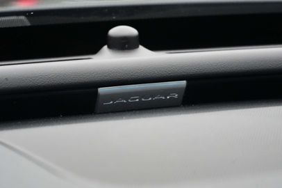 Car image 35