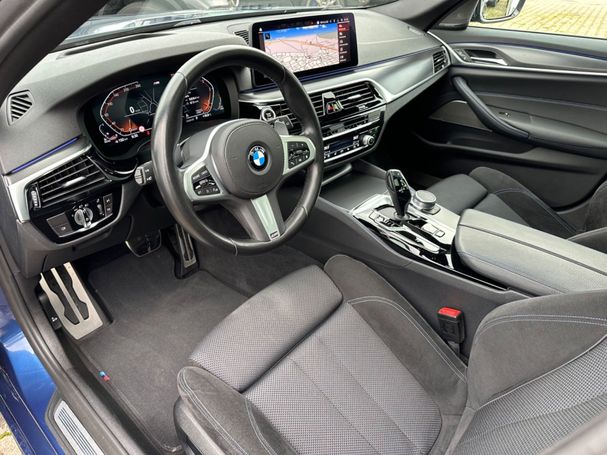 BMW 530d Touring xDrive 210 kW image number 10