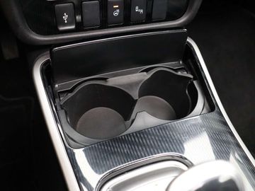 Car image 36