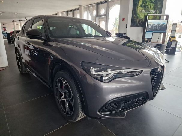 Alfa Romeo Stelvio 2.0 Turbo 206 kW image number 2