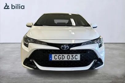 Car image 2