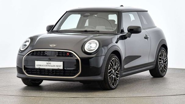 Mini Cooper S Favoured Trim 150 kW image number 1