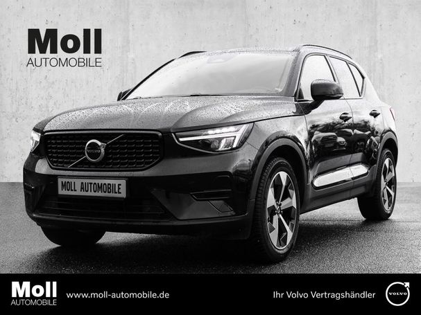 Volvo XC40 B3 Plus Dark 120 kW image number 1