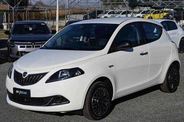 Lancia Ypsilon 51 kW image number 22