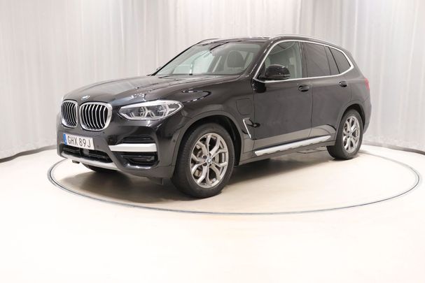 BMW X3 xDrive30e 215 kW image number 1