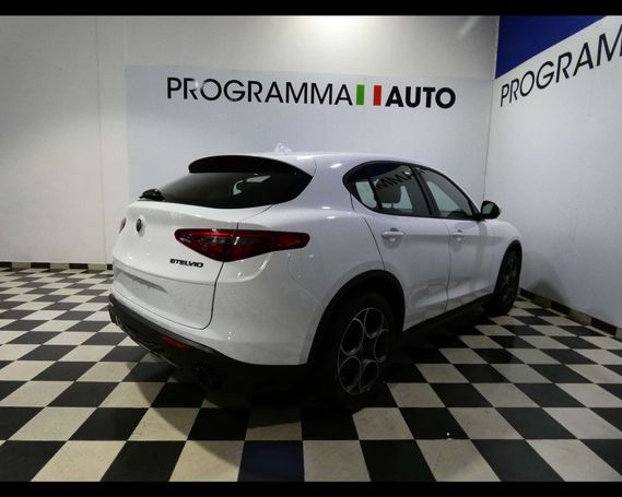 Alfa Romeo Stelvio 2.2 140 kW image number 13