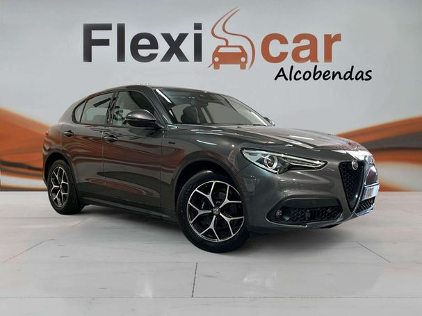 Alfa Romeo Stelvio 2.2 140 kW image number 2