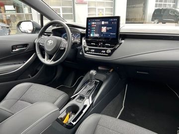 Car image 20