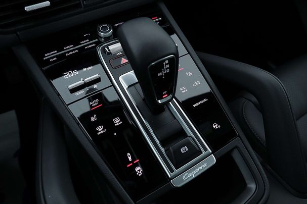 Porsche Cayenne E-Hybrid 340 kW image number 26