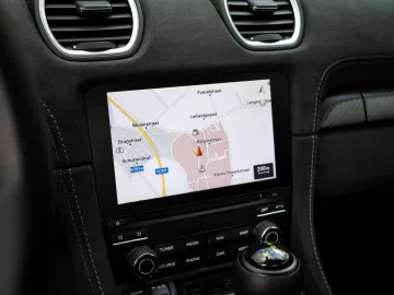 Car image 39