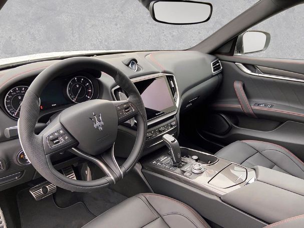 Maserati Ghibli GT 243 kW image number 7