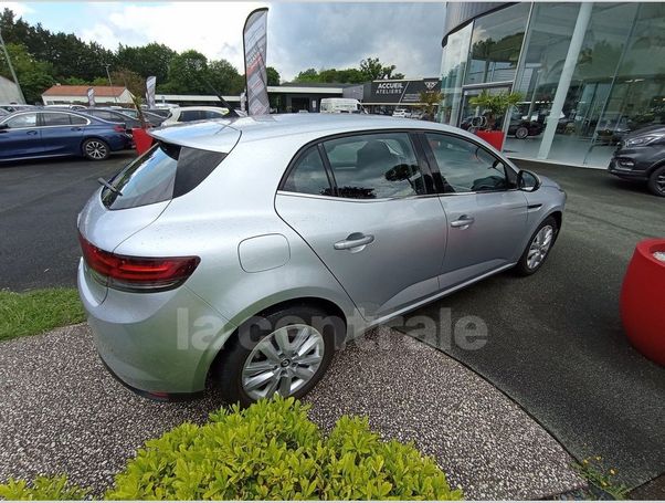 Renault Megane 1.5 Blue dCi 115 85 kW image number 2