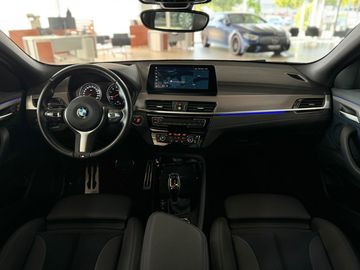 Car image 33