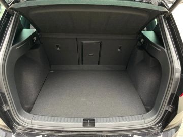 Car image 38