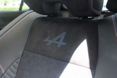 Car image 38