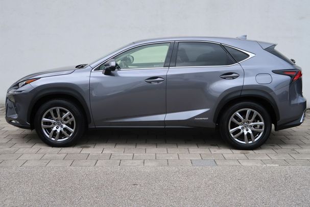 Lexus NX 300 h 145 kW image number 5