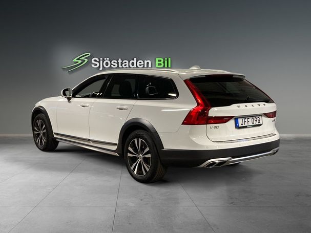 Volvo V90 Cross Country D4 AWD Momentum 140 kW image number 5