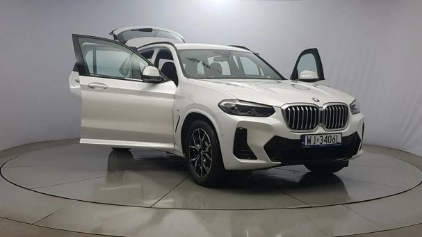 BMW X3 xDrive 140 kW image number 9